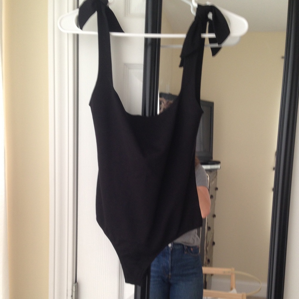 🌵NWT Free People body suit